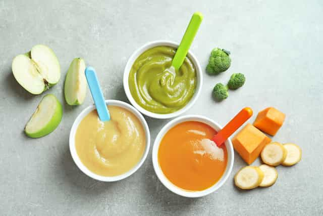 Starting Baby on Solid Foods: When and How to Begin