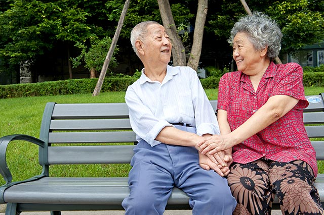 A-happy-senior-couple.jpg