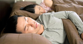 Get more sleep to better resist the urge to smoke and stop smoking for good.