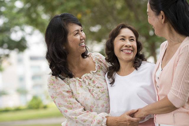 Women with a high BMI going to the park to stay active and prevent excess weight gain.