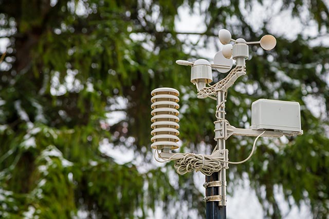 A meteorological Station Measuring Haze Particles