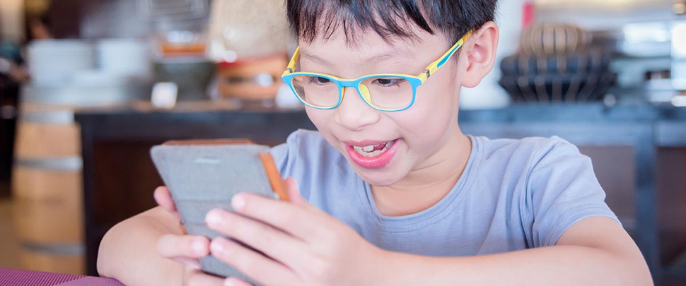 9 Health Hazards of Electronic Devices for Kids