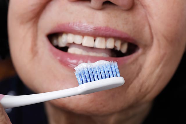 Maintaining your oral health in your elderly years is vital in keeping your teeth healthy.