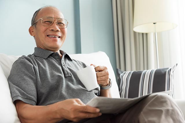 An elderly man sticking to a regular routine as part of a healthy lifestyle