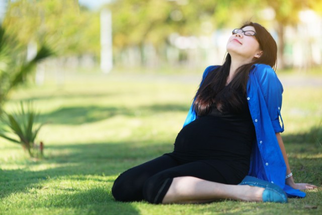 benefits of exercising while pregnant