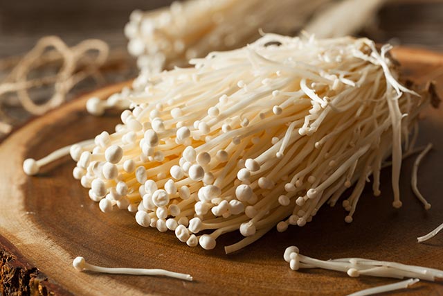 Raw Organic Enoki Mushrooms