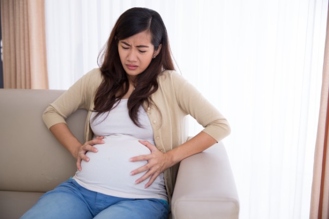 pregnant woman with abominal pain