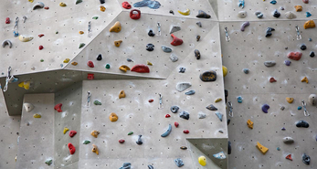 Indoor climbing wall