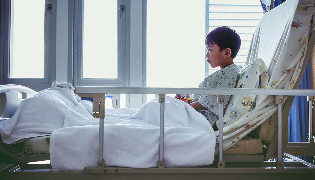 asian-child-admitted-at-hospital-room.jpg