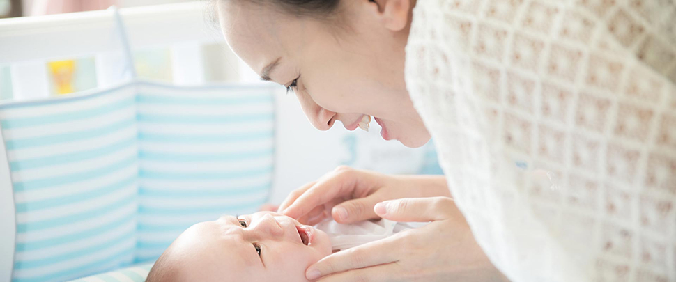 7 week old baby cheap crying more than usual